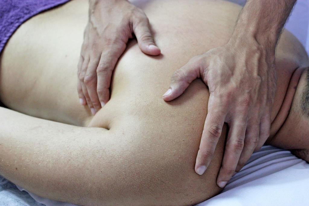 Deep tissue Vs relaxation massage