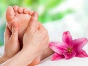 What Techniques are Used in a Foot Massage?