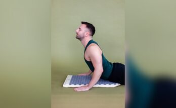 How to Use an Acupressure Mat Properly