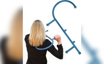 How to Use a Handheld Massager for Knots